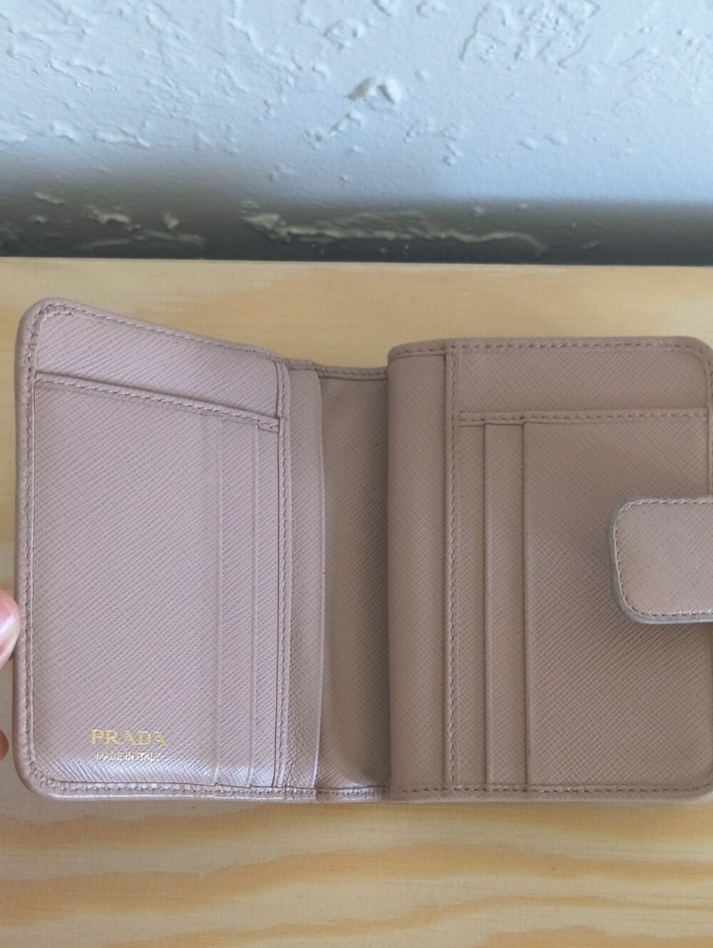 Prada Blush Pink Saffiano Leather Zip Wallet with Gold Logo - Picture 5 of 8